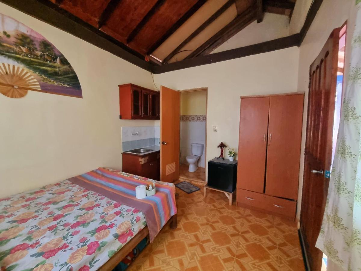 Prince Ludwig Beach Resort San Antonio  Εξωτερικό φωτογραφία